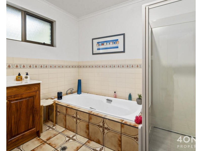 4 East Derwent Highway, Rose Bay TAS 7015