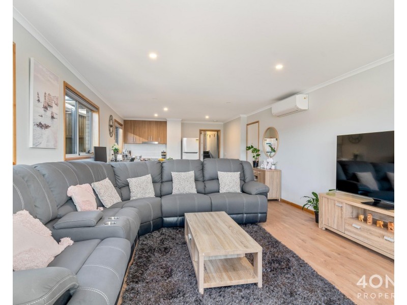 1/35 Ploughman Road, Howrah TAS 7018