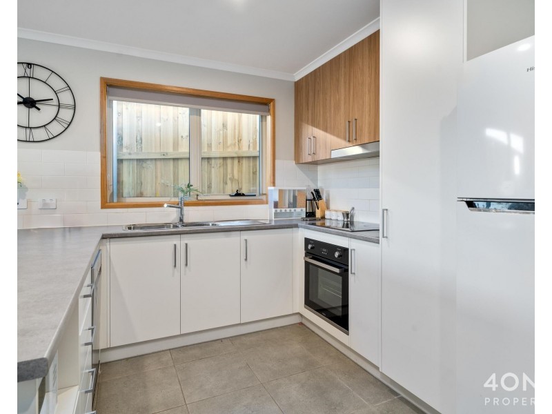 1/35 Ploughman Road, Howrah TAS 7018