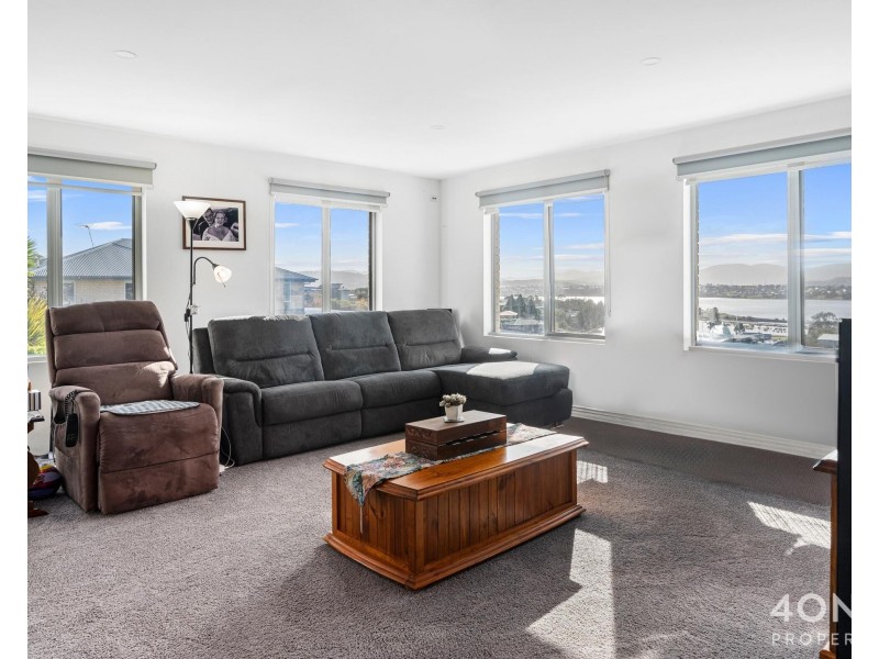 5 Navigators Rise, Granton TAS 7030
