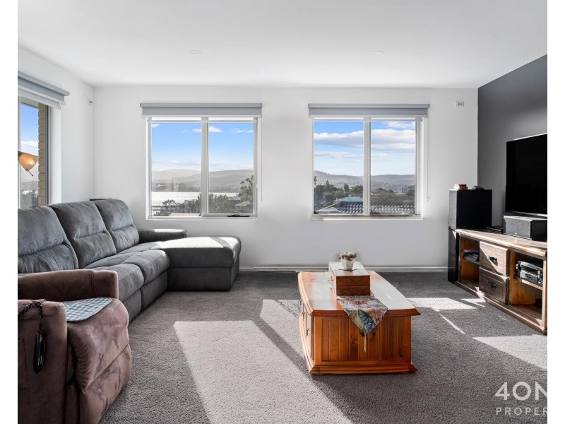 5 Navigators Rise, Granton TAS 7030