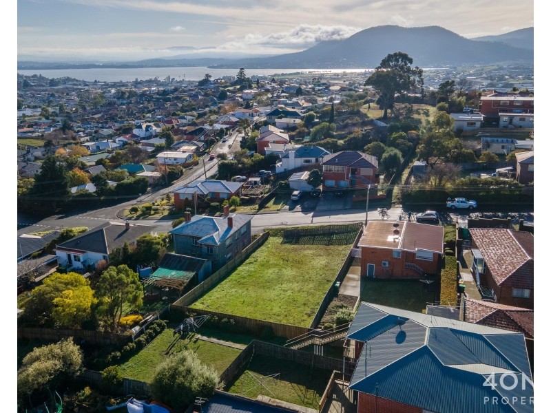 21 Tenth Avenue, West Moonah TAS 7009