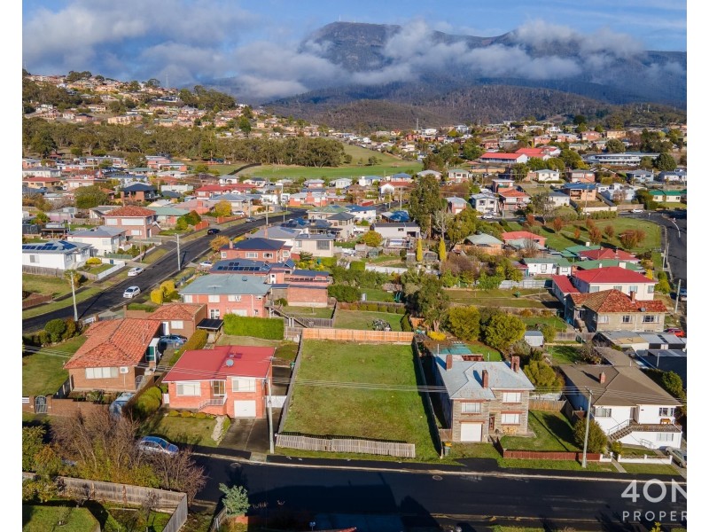 21 Tenth Avenue, West Moonah TAS 7009