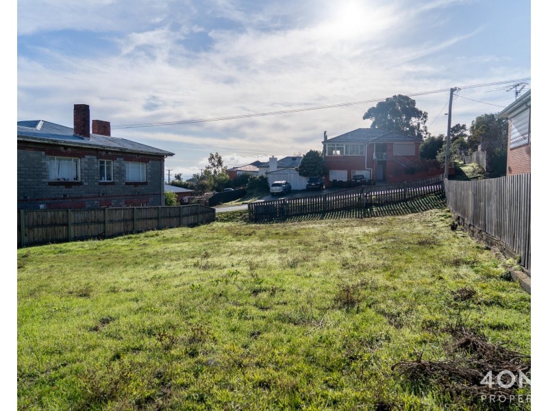 21 Tenth Avenue, West Moonah TAS 7009