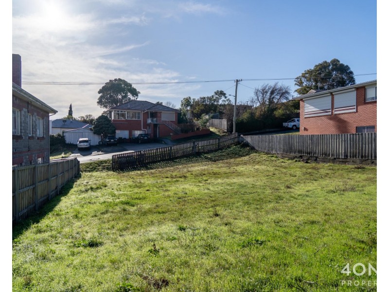 21 Tenth Avenue, West Moonah TAS 7009