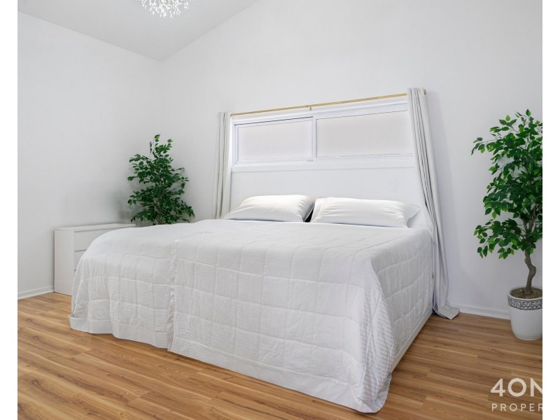 2/704 Oceana Drive, Tranmere TAS 7018
