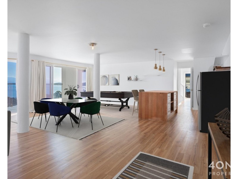 2/704 Oceana Drive, Tranmere TAS 7018