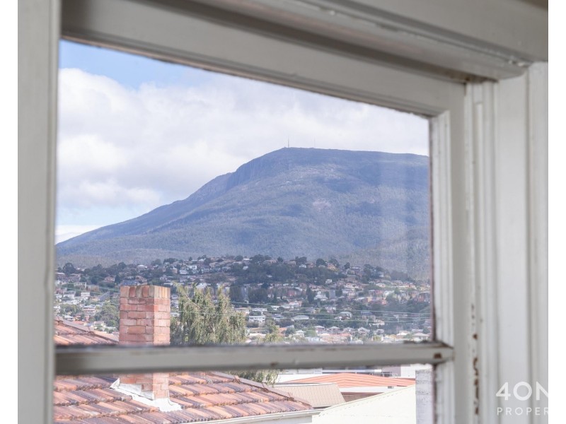 2 Elmsleigh Road, Derwent Park TAS 7009