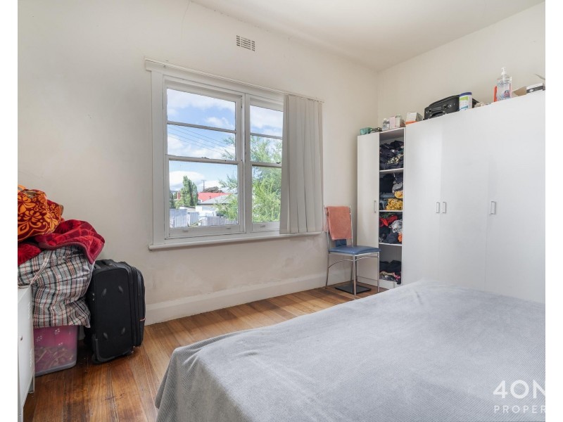 2 Elmsleigh Road, Derwent Park TAS 7009