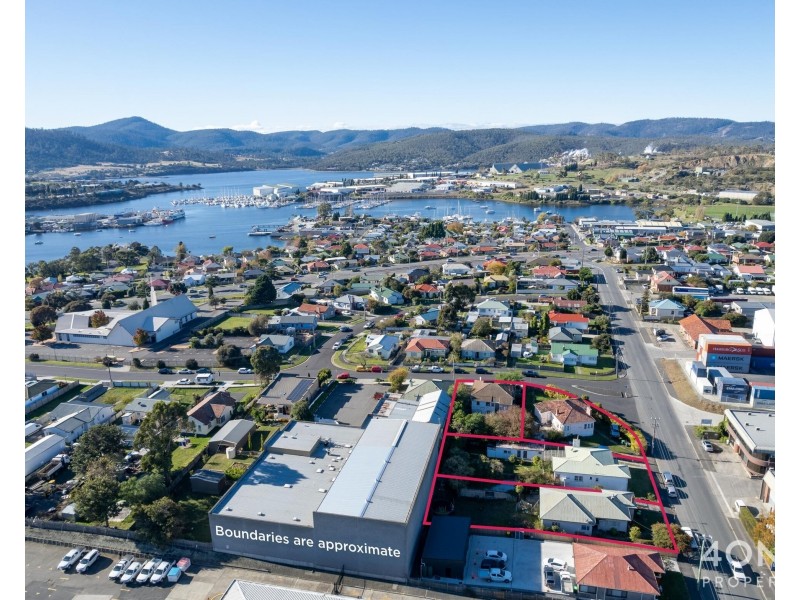 2 Elmsleigh Road, Derwent Park TAS 7009