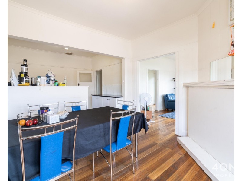 2 Elmsleigh Road, Derwent Park TAS 7009