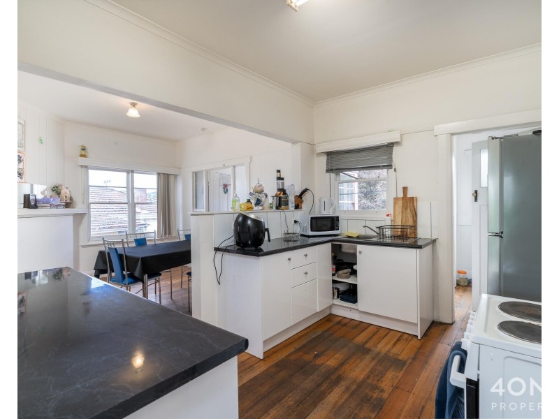 2 Elmsleigh Road, Derwent Park TAS 7009