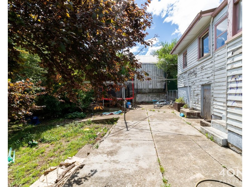 2 Elmsleigh Road, Derwent Park TAS 7009