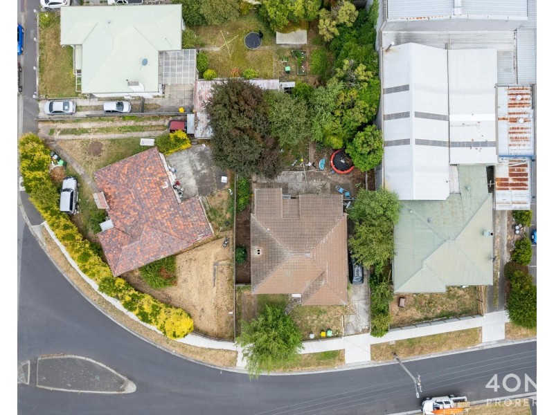 2 Elmsleigh Road, Derwent Park TAS 7009