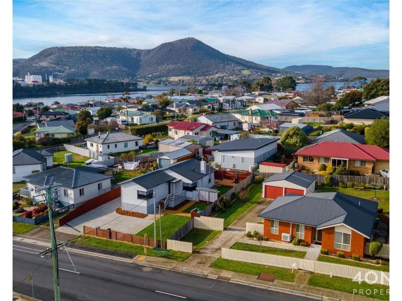 2/16 Cadbury Road, Claremont TAS 7011