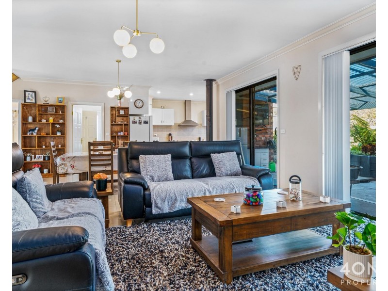 16 Sadri Court, New Norfolk TAS 7140