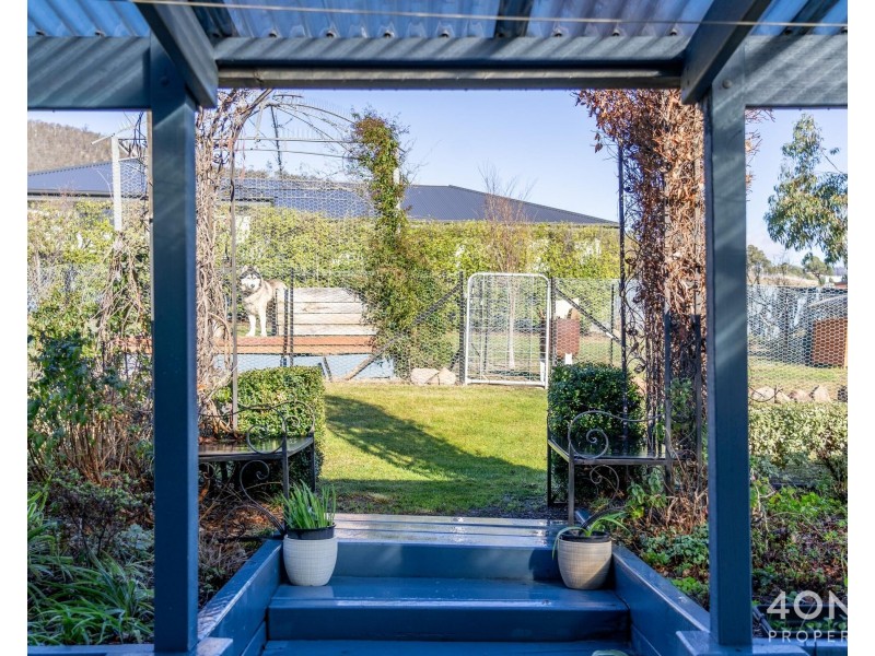16 Sadri Court, New Norfolk TAS 7140