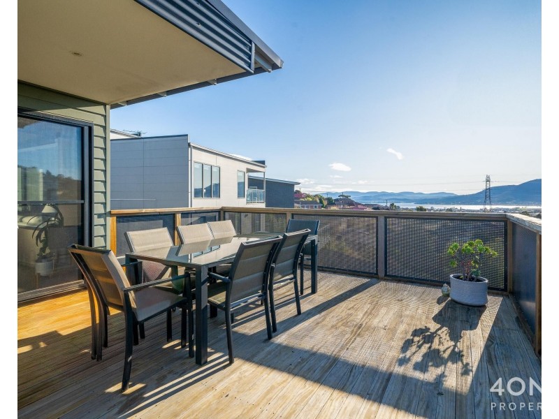 13 Lowrie Place, Glenorchy TAS 7010