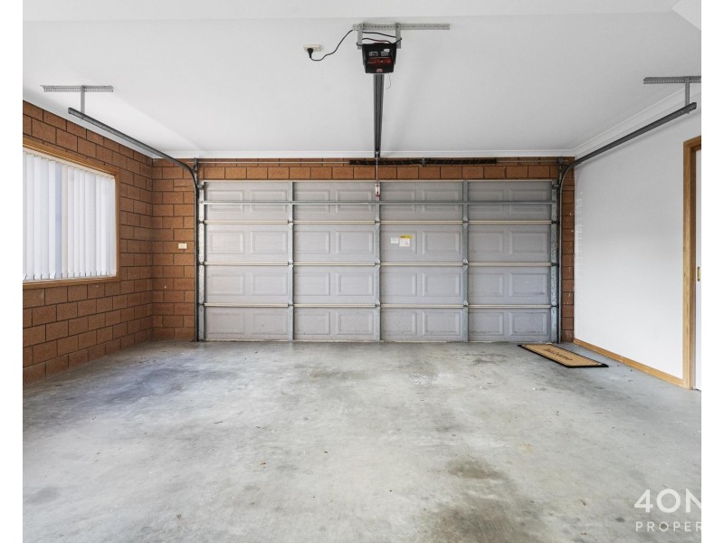 22 Lady Penrhyn Drive, Blackmans Bay TAS 7052