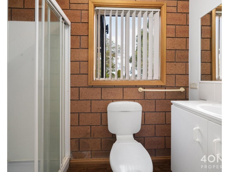 22 Lady Penrhyn Drive, Blackmans Bay TAS 7052