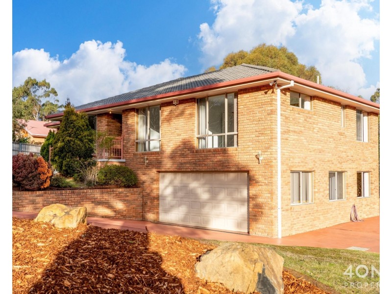 22 Lady Penrhyn Drive, Blackmans Bay TAS 7052