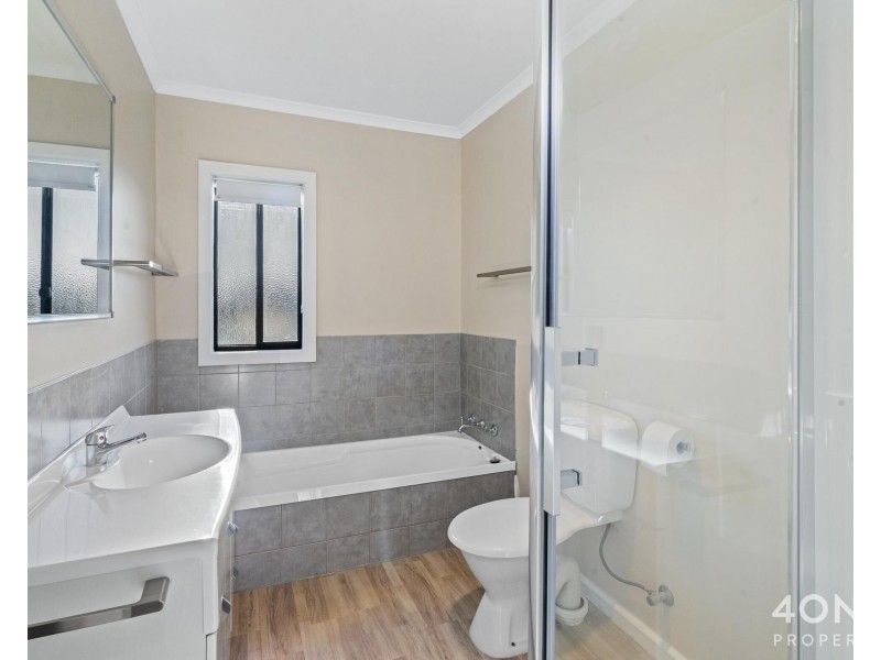 1/16 Cadbury Road, Claremont TAS 7011
