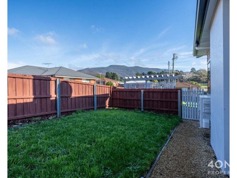 1/16 Cadbury Road, Claremont TAS 7011