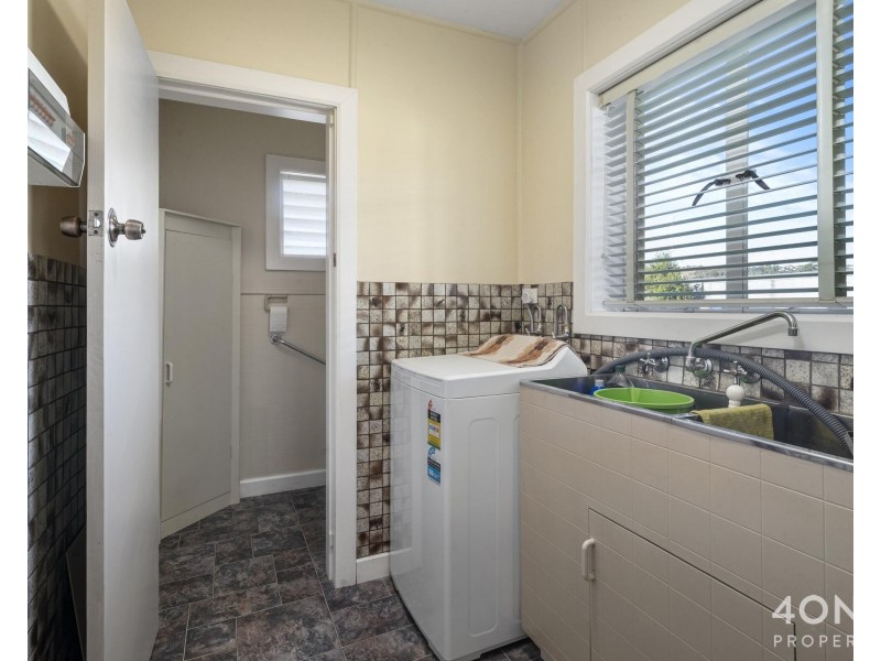 43 Gepp Parade, Derwent Park TAS 7009