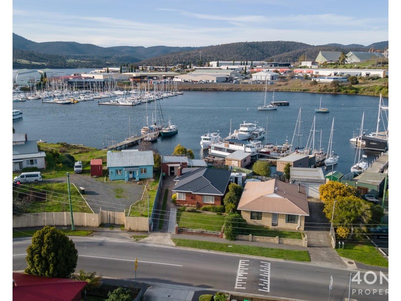 43 Gepp Parade, Derwent Park TAS 7009