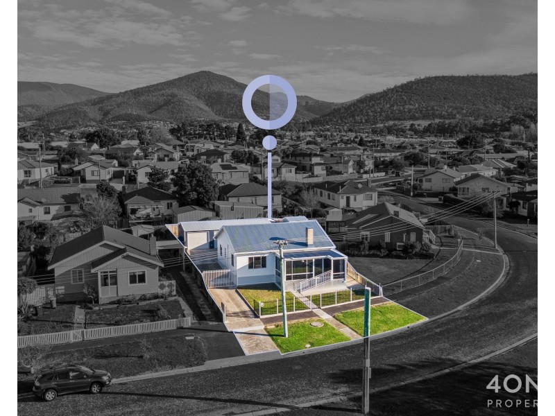 3 Curlew Parade, Claremont TAS 7011