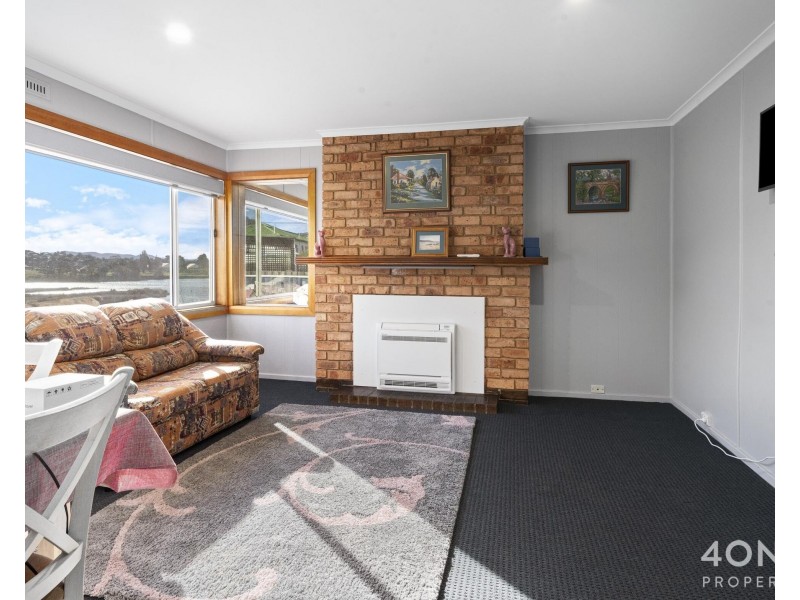 3 Curlew Parade, Claremont TAS 7011