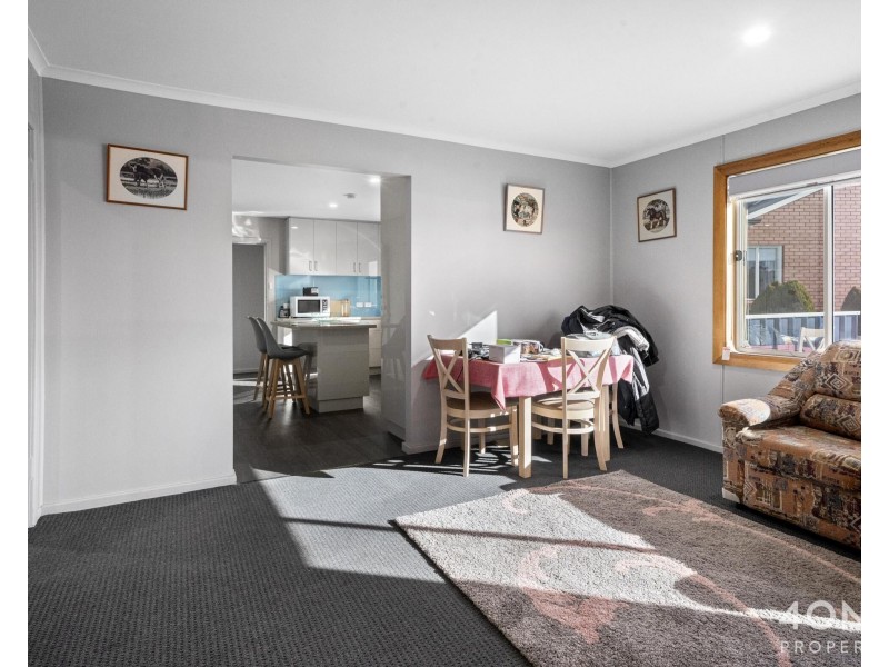 3 Curlew Parade, Claremont TAS 7011