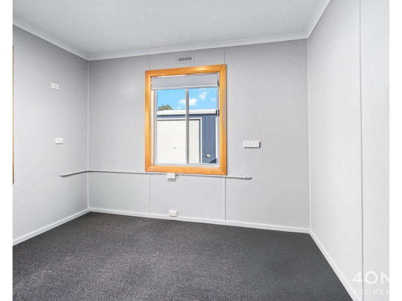 3 Curlew Parade, Claremont TAS 7011