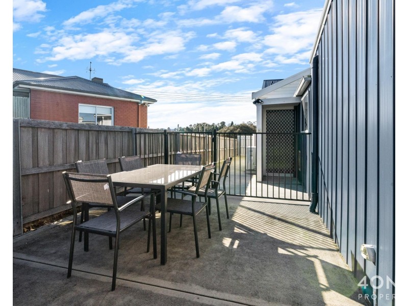 3 Curlew Parade, Claremont TAS 7011