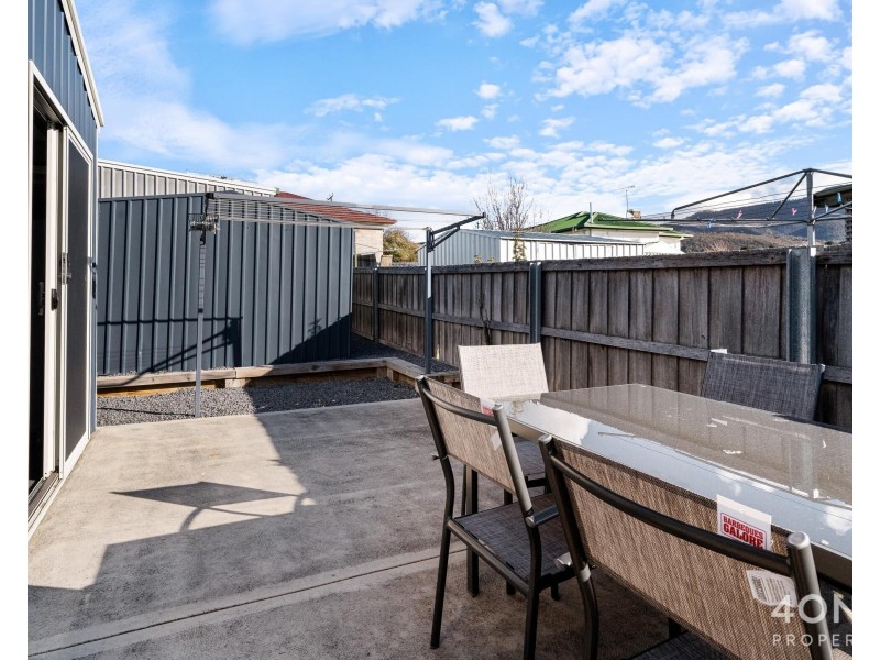 3 Curlew Parade, Claremont TAS 7011