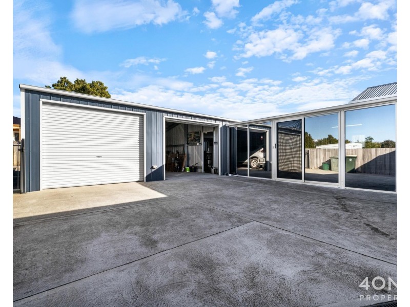 3 Curlew Parade, Claremont TAS 7011