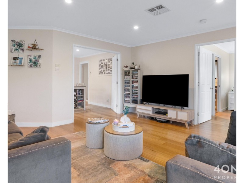 21 Brookston Drive, Mornington TAS 7018