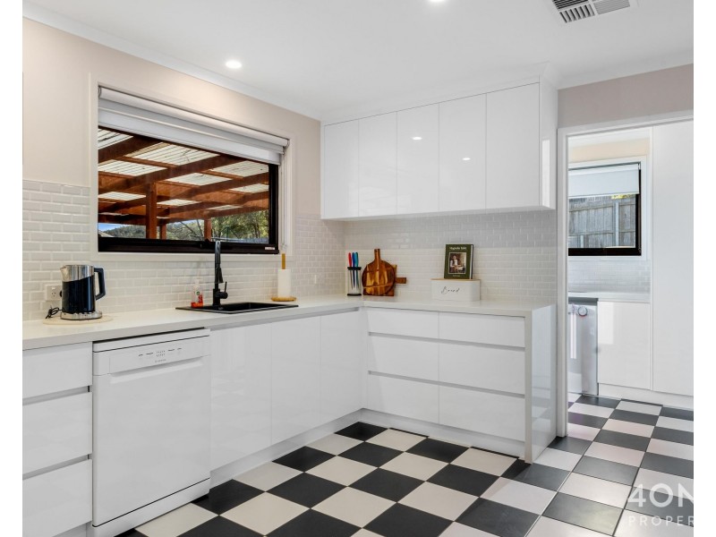 21 Brookston Drive, Mornington TAS 7018