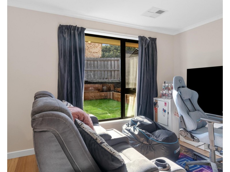 21 Brookston Drive, Mornington TAS 7018