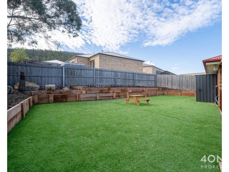 21 Brookston Drive, Mornington TAS 7018