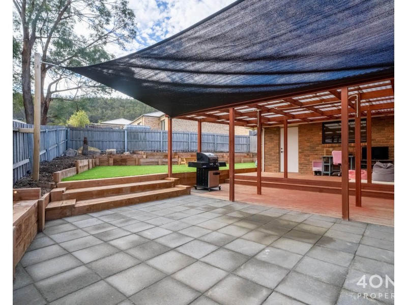 21 Brookston Drive, Mornington TAS 7018