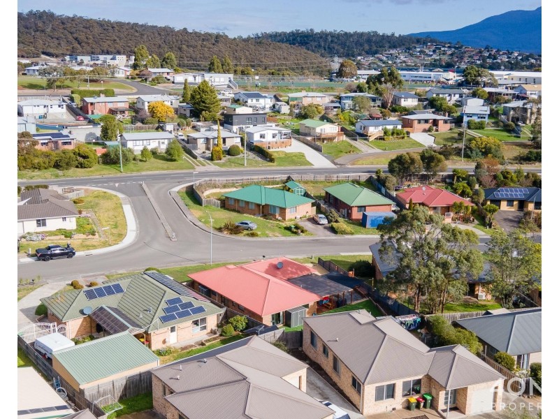 21 Brookston Drive, Mornington TAS 7018