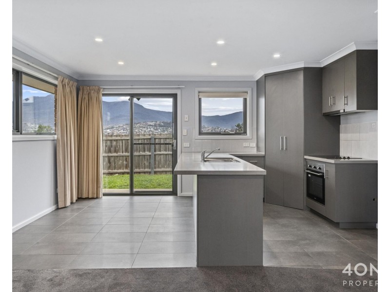 2/22 Chestnut Avenue, Lutana TAS 7009