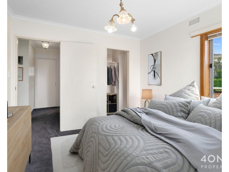 4/2 Mansell Court, Sandy Bay TAS 7005