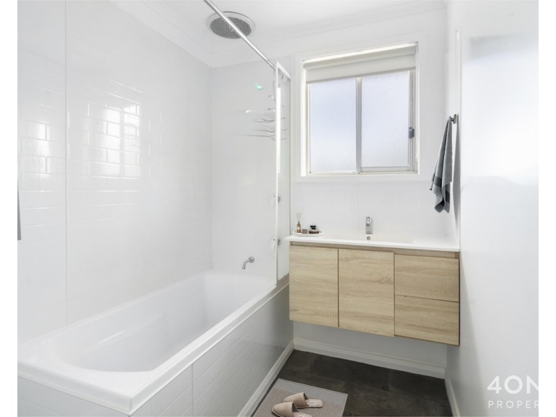 52 Fisher Drive, Herdsmans Cove TAS 7030