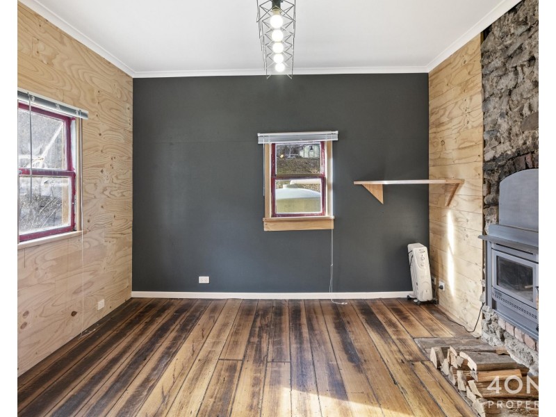 1 Myrtle Forest Road, Collinsvale TAS 7012