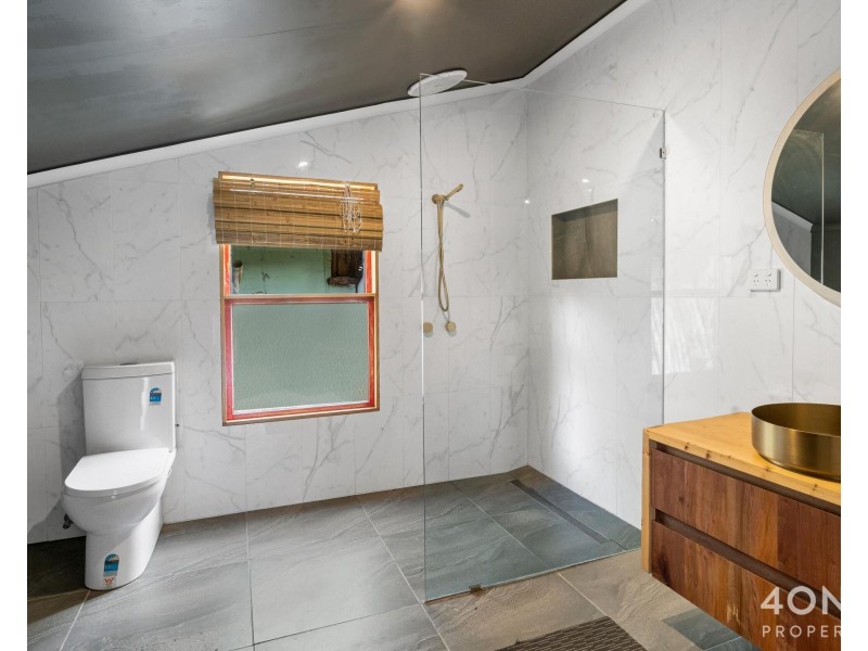 1 Myrtle Forest Road, Collinsvale TAS 7012