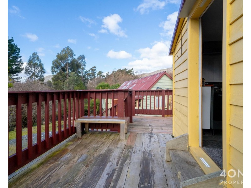 1 Myrtle Forest Road, Collinsvale TAS 7012