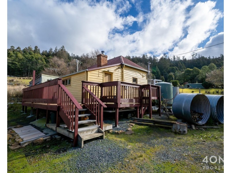 1 Myrtle Forest Road, Collinsvale TAS 7012