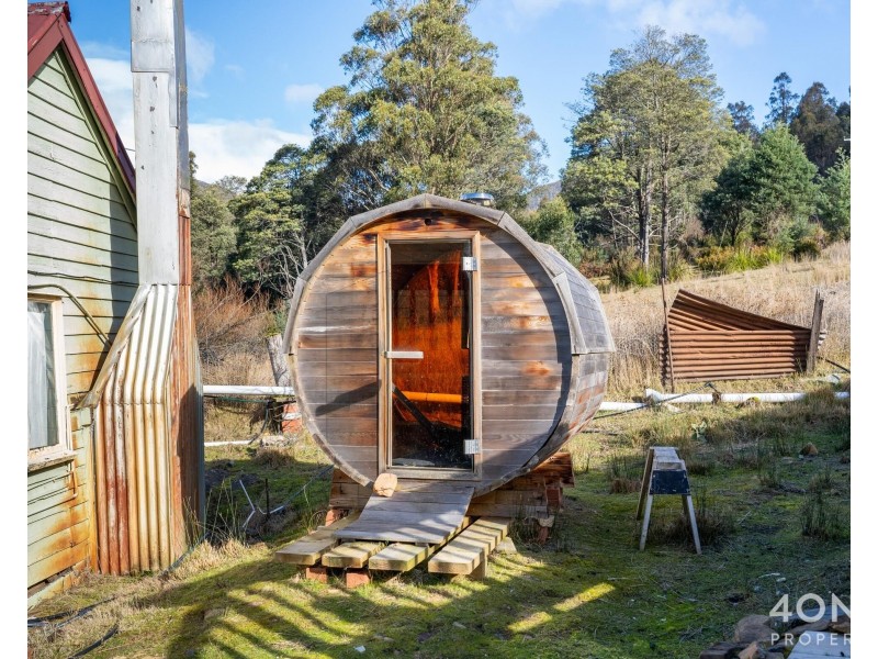 1 Myrtle Forest Road, Collinsvale TAS 7012